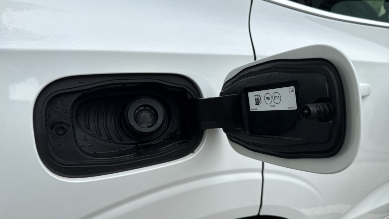 Volvo Xc60 2.0 T6 Recharge PHEV Inscription 5dr AWD Auto Estate